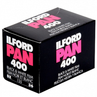 Pan 400 135/36 černobílý negativní film, ILFORD